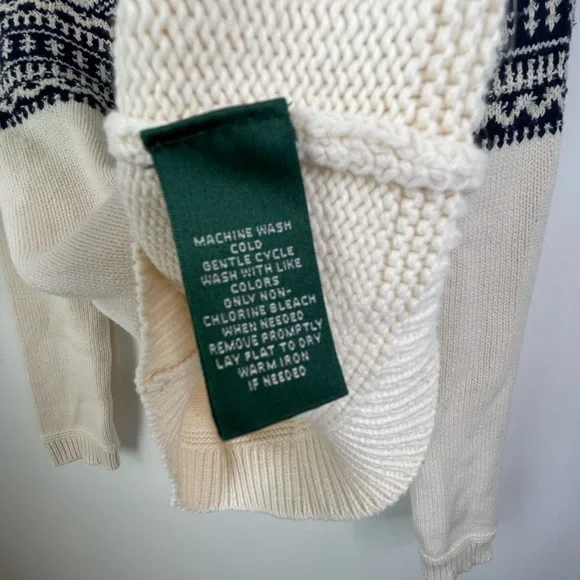 Lauren Ralph Lauren Black and Cream Patterned Sweater petite small - Picture 3 of 7